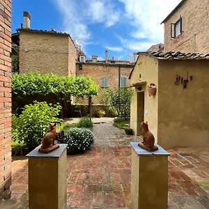 il-cantuccio-volterra.it-tuscanyhotel.com/
